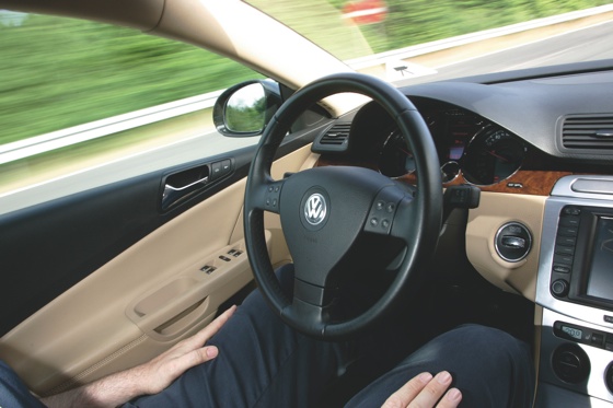 EU-Forschungsprojekt HAVE-IT: Automatisches Fahren mit TAP (Temporary Auto Pilot) /Volkswagen Passat Variant